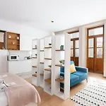 Valentino Loft Center - By Guest * Порту